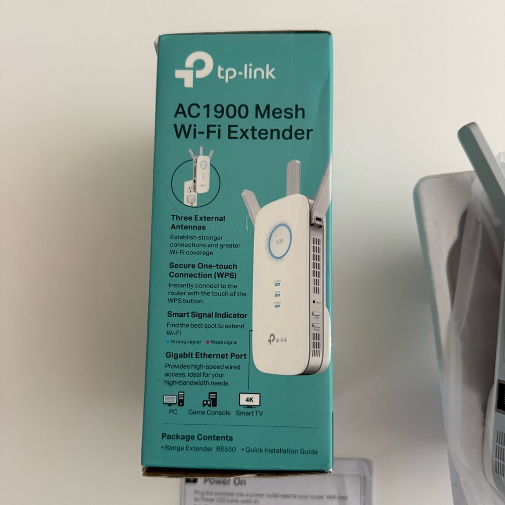 TP-Link AC1900 Extender RE550 1900Mbps Wireless Router - Picture 3 of 7
